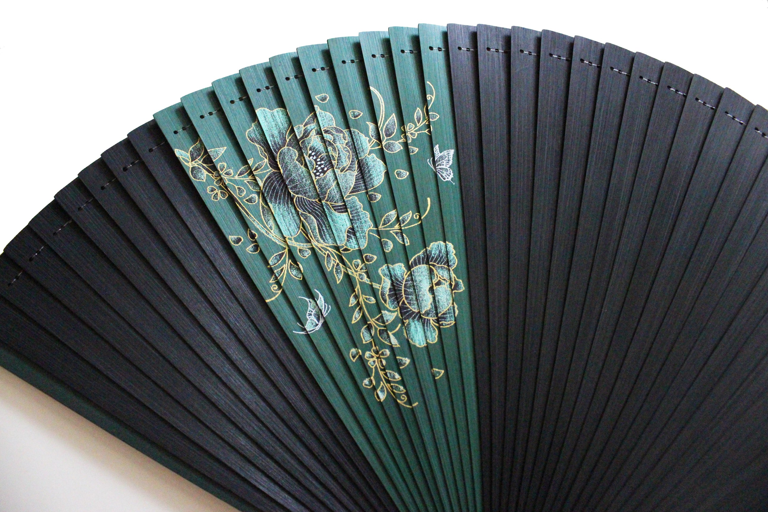 Black and Green Chrysanthemum Bamboo Fan
